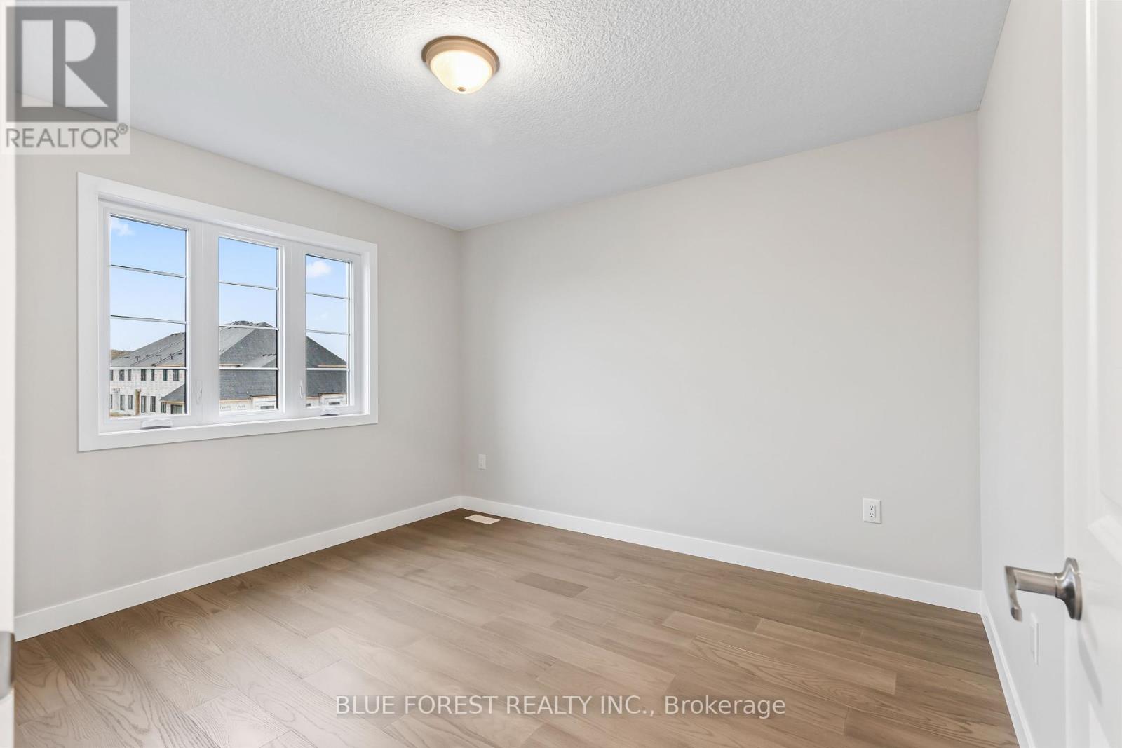 LOT 23 AYRSHIRE AVENUE - 32