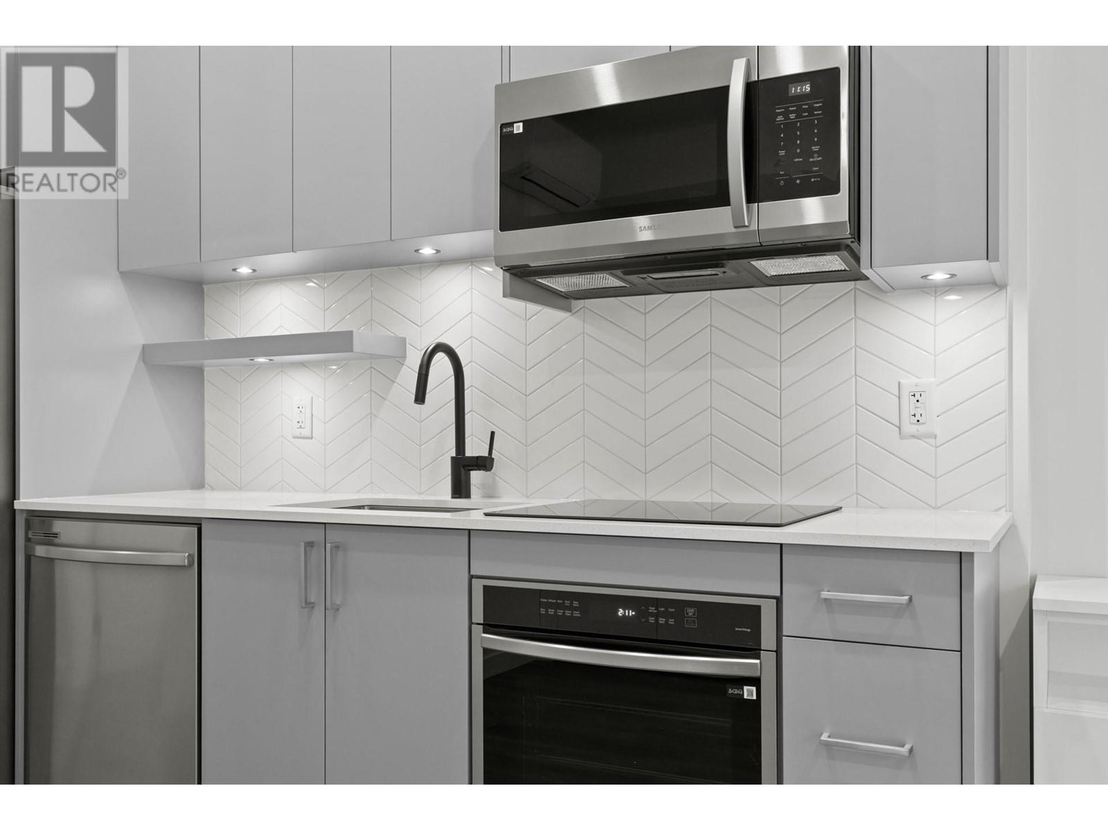 342 1274 Devonshire Avenue, Kelowna