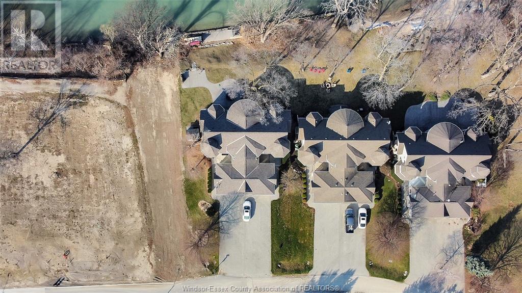 Photo 31 of 206 Crystal Bay Drive, Amherstburg ON