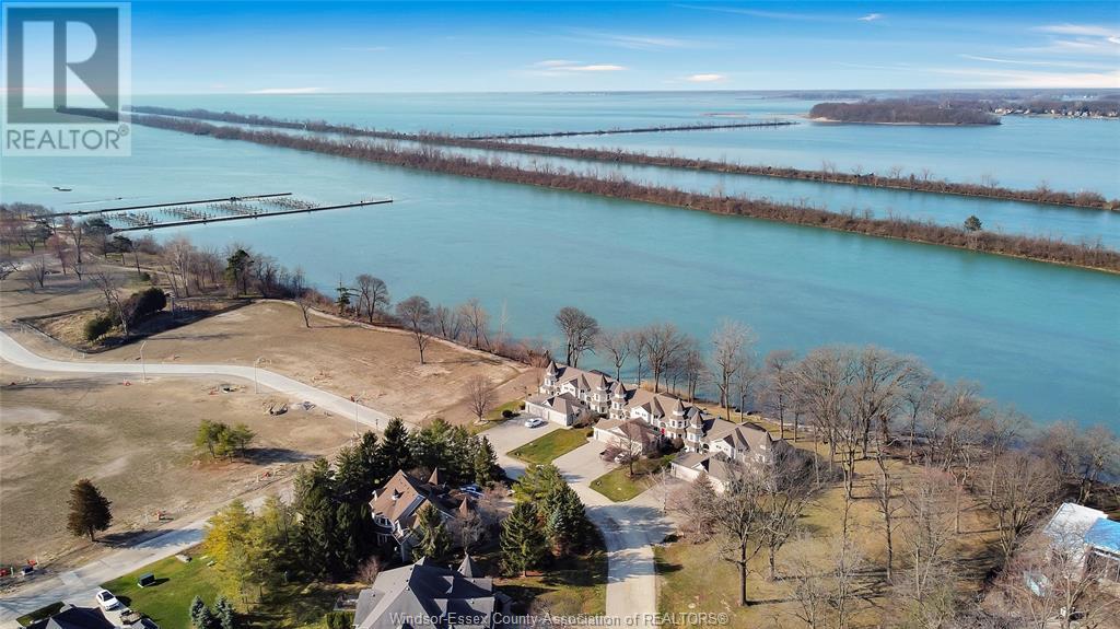 Photo 29 of 206 Crystal Bay Drive, Amherstburg ON