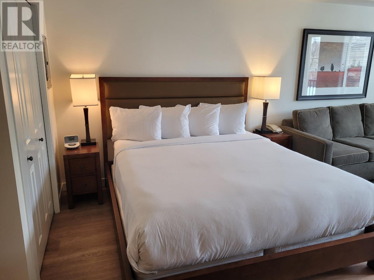 132 4200 LAKESHORE Drive, Osoyoos