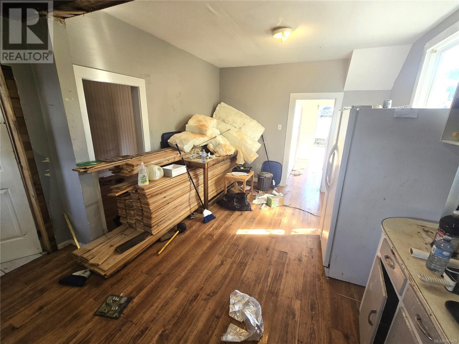 3358 6th Ave, Port Alberni real estate listing 985423