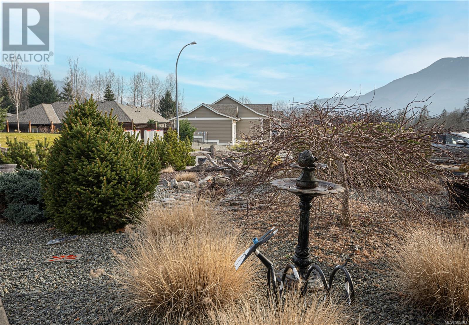 442 Winter Dr, Lake Cowichan