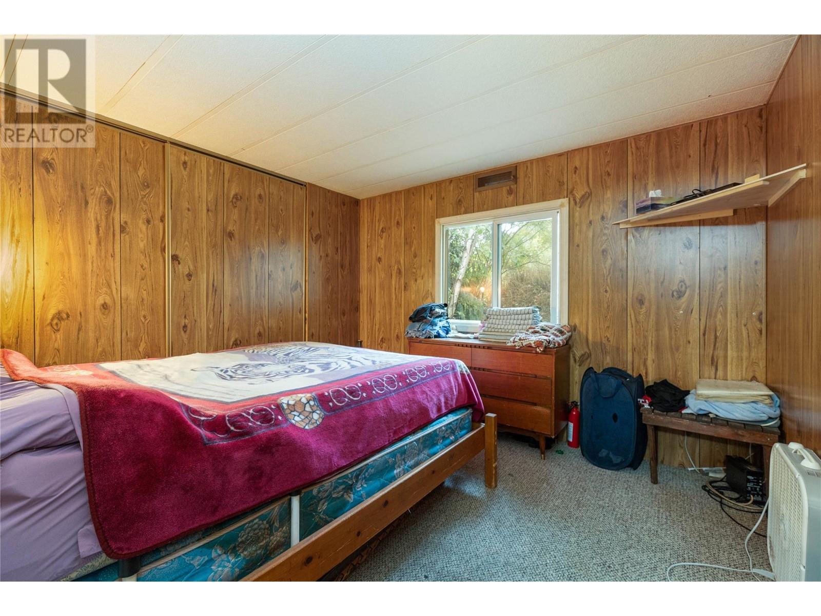 1,2,3 649 Lee Road, Tappen