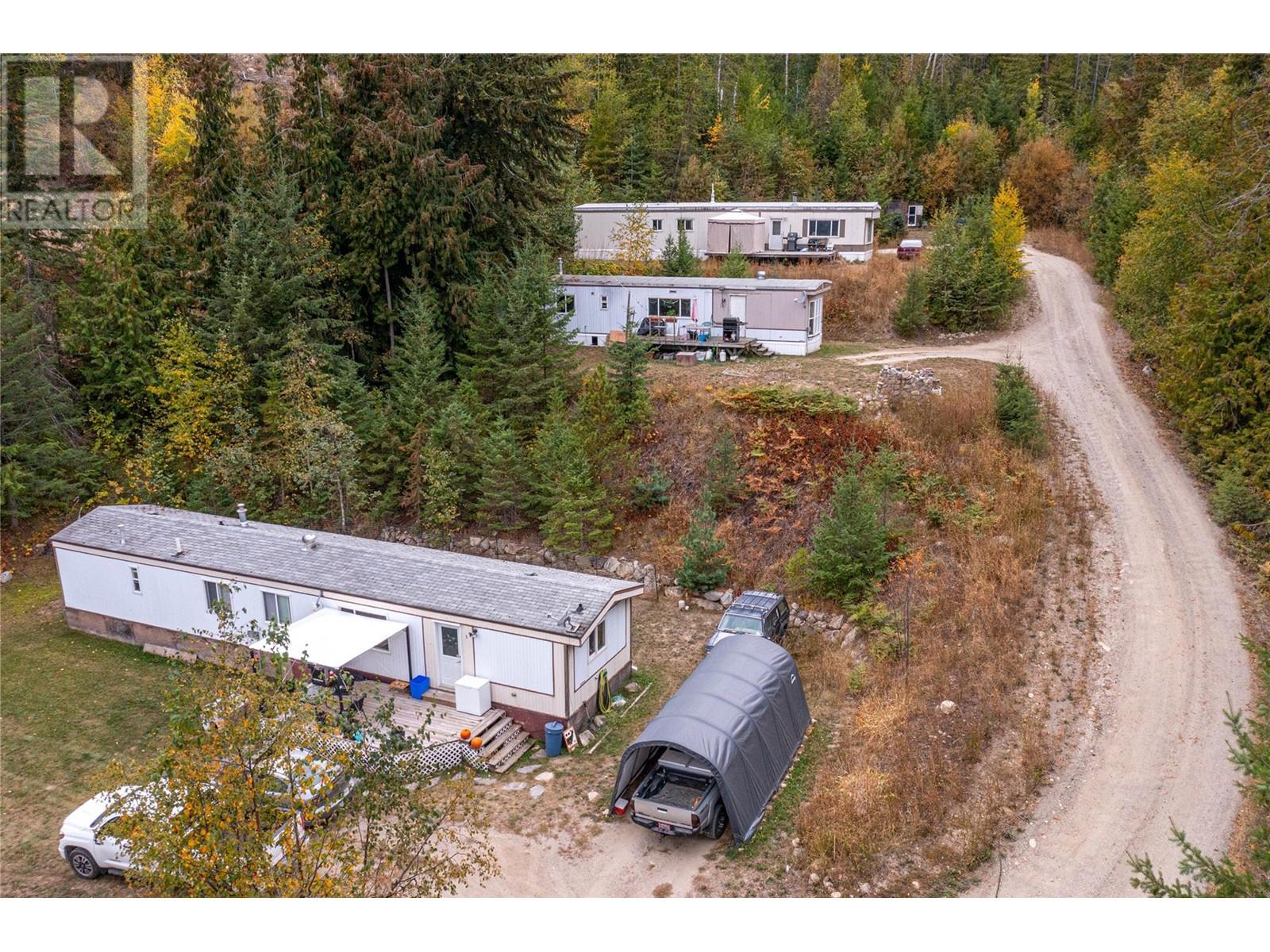 1,2,3 649 Lee Road, Tappen