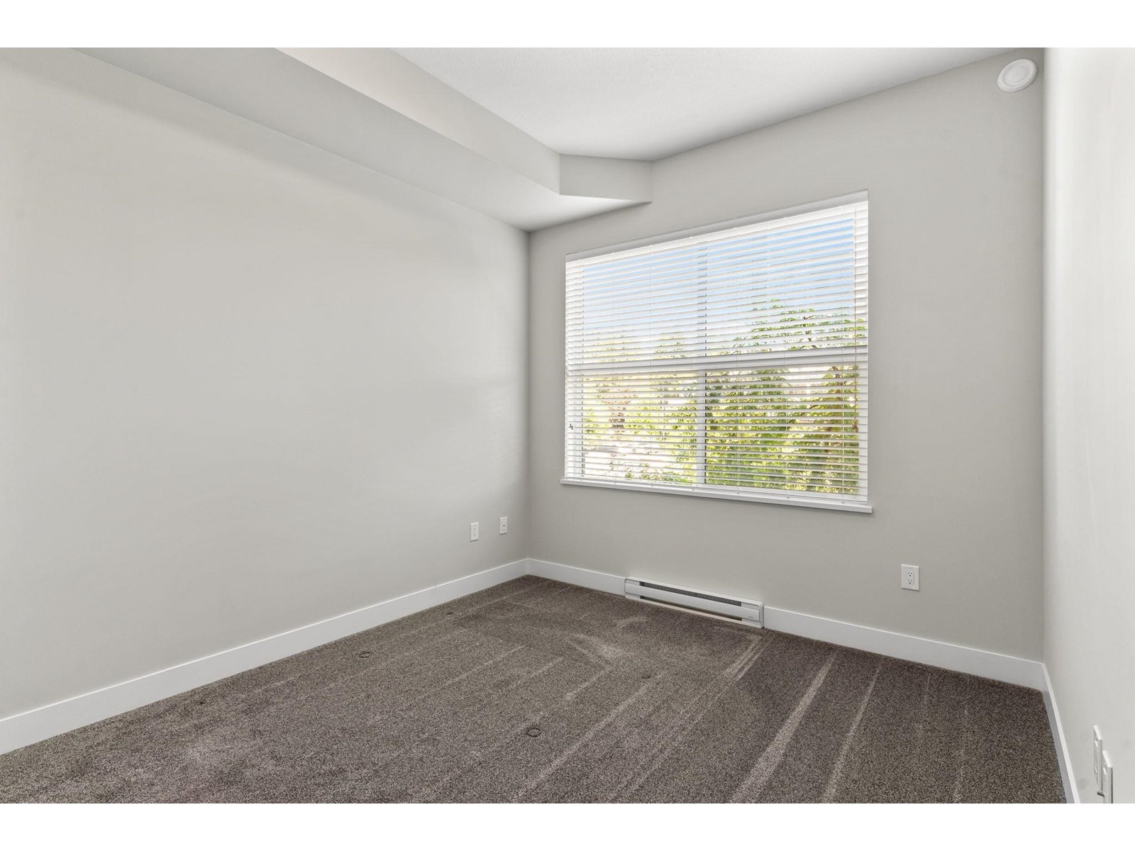 218 2120 GLADWIN ROAD, Abbotsford