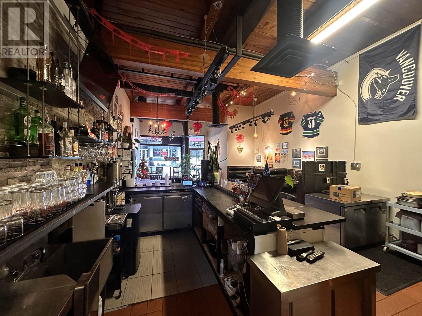 836 DENMAN STREET, Vancouver