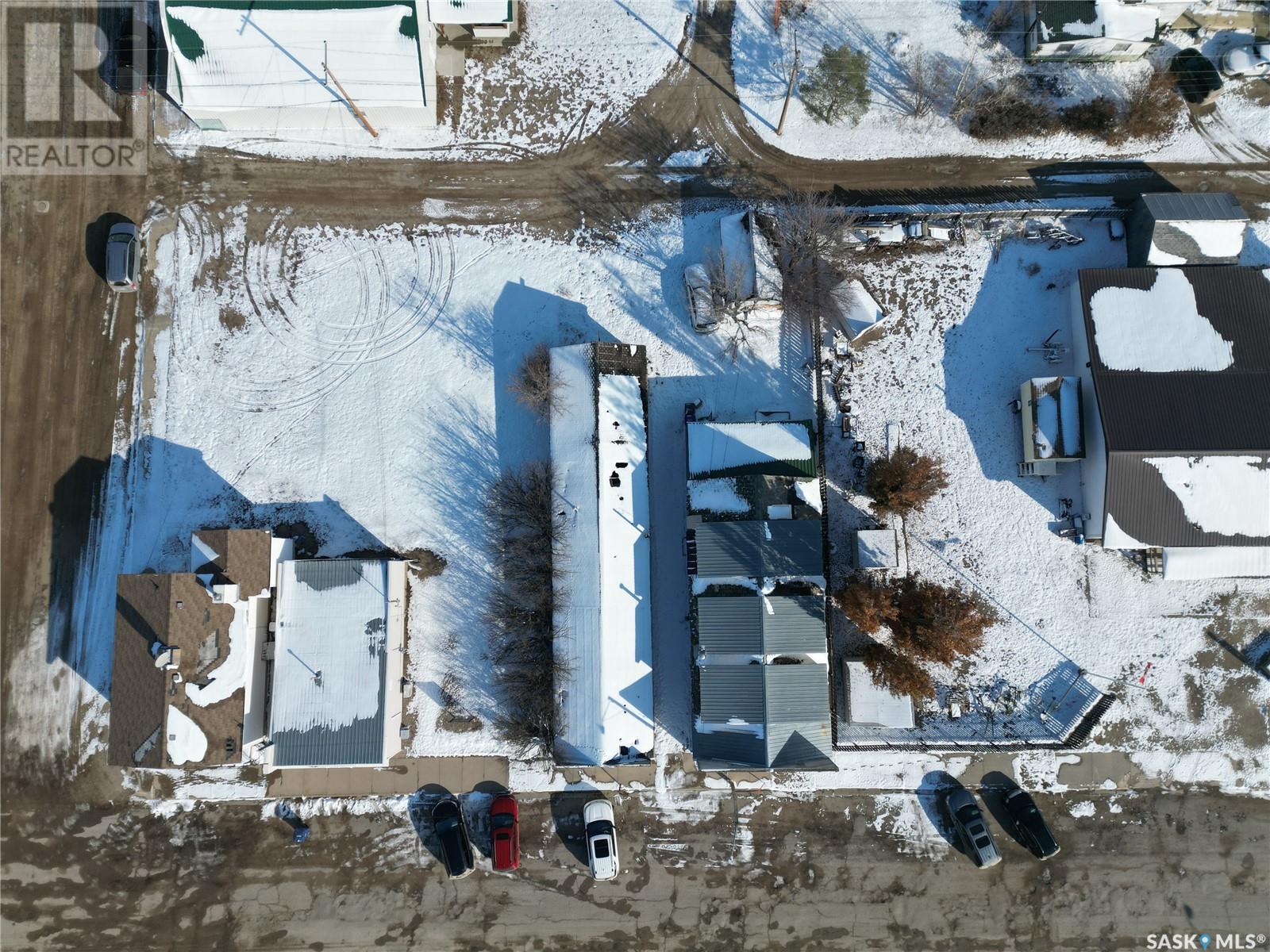 Photo 7 of 105 Main Street, Dinsmore SK