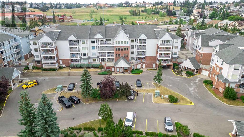 Single Family House High rise for Sale in   Hawksbrow Point NW Hawkwood Calgary 