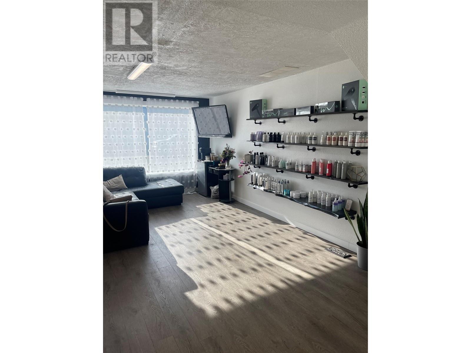 10413 10 Street, Dawson Creek