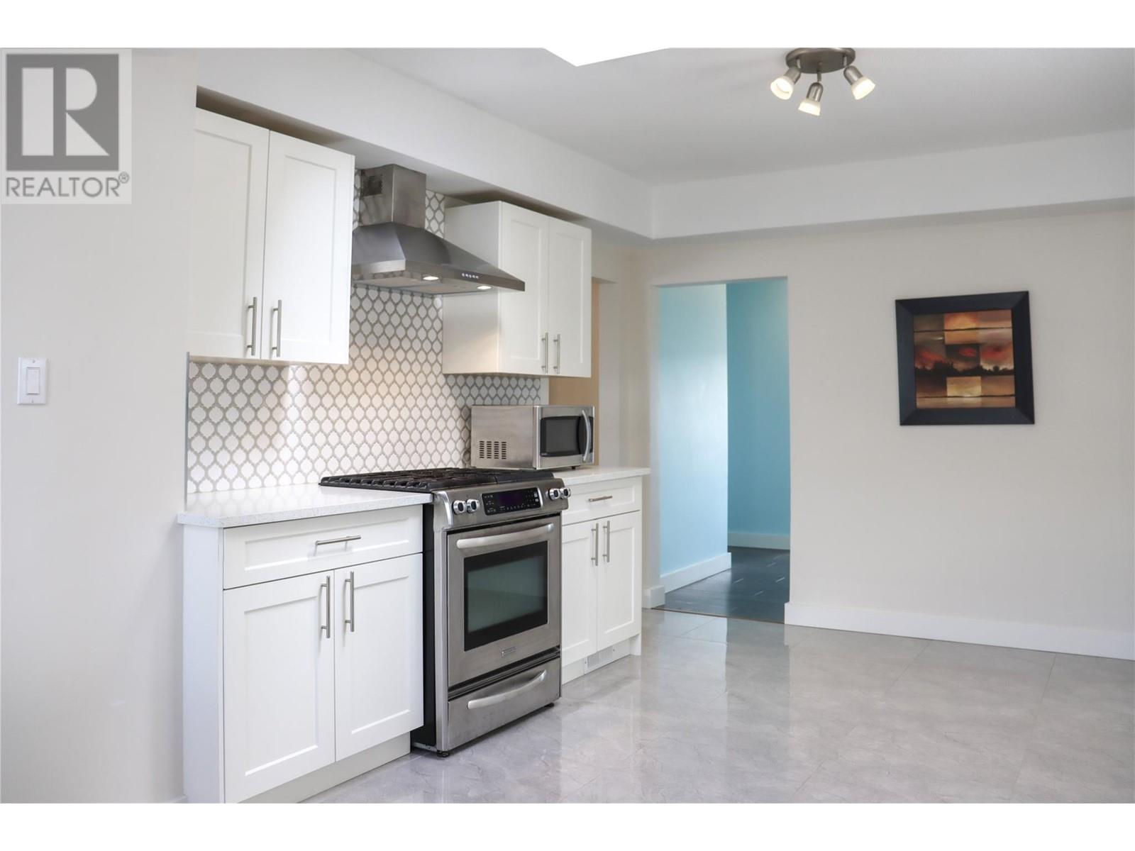 7212 HERON Lane, Osoyoos