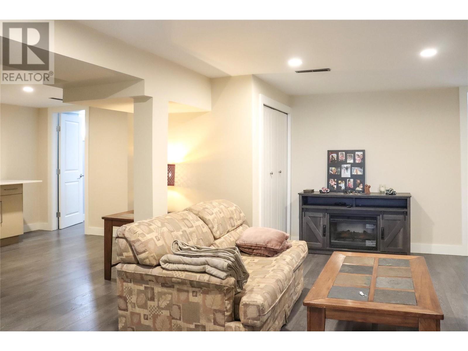 7212 HERON Lane, Osoyoos