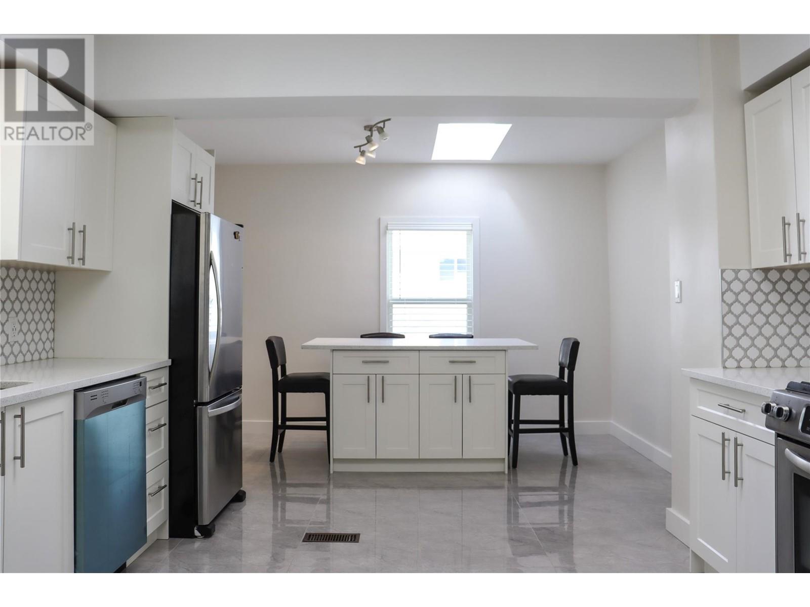 7212 HERON Lane, Osoyoos