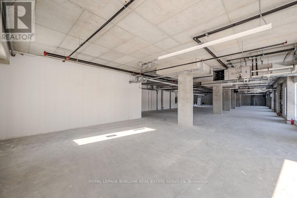 Photo 5 of 2 301 Westmount Road W, Kitchener ON