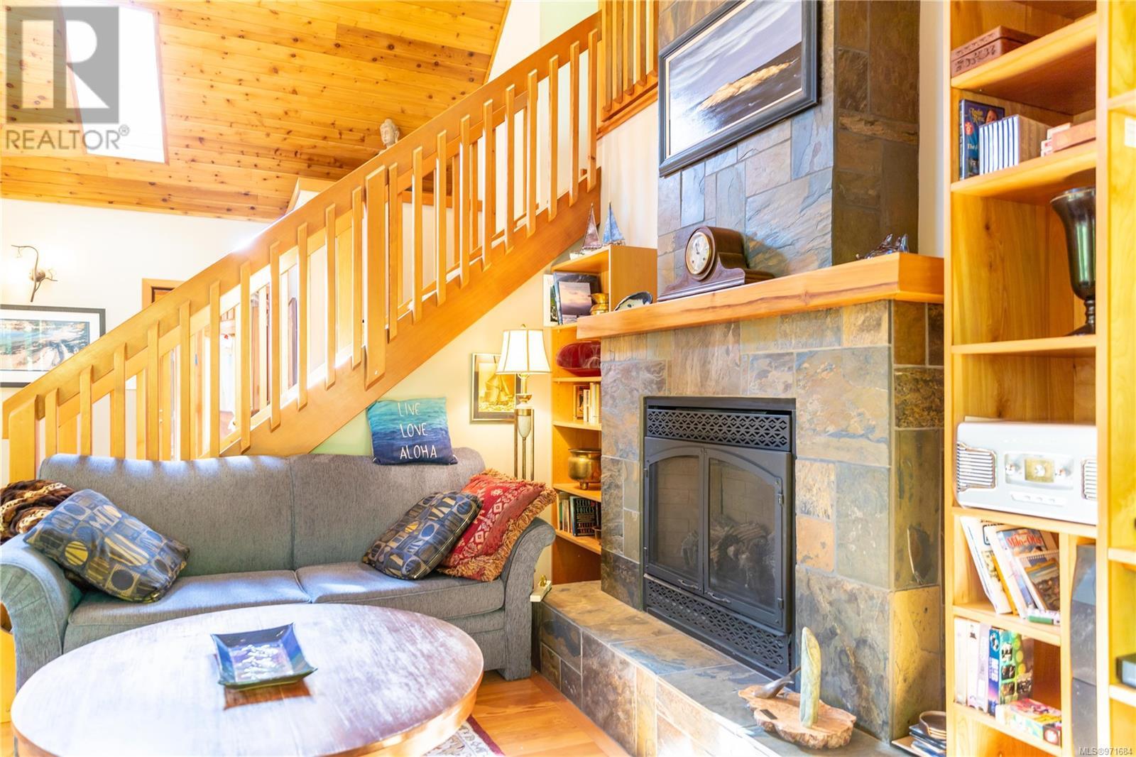 1180&1208 Lynn Rd, Tofino