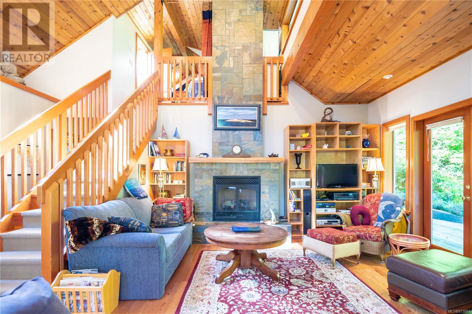 1180&1208 Lynn Rd, Tofino
