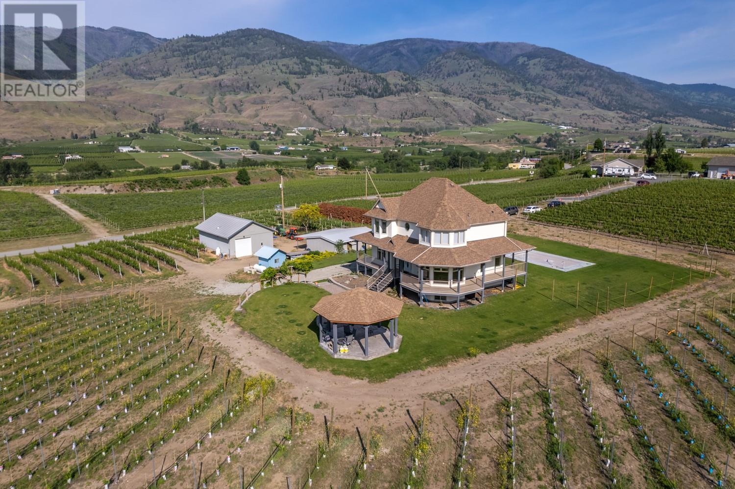4535 Ryegrass Road, Oliver