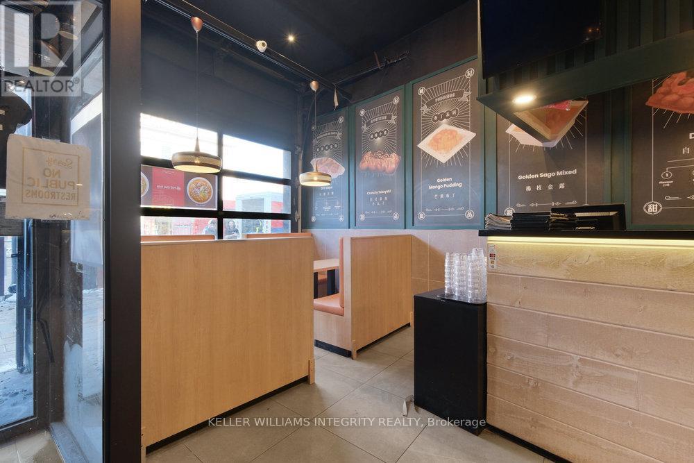 Photo 14 of 180 Rideau Street, Ottawa ON