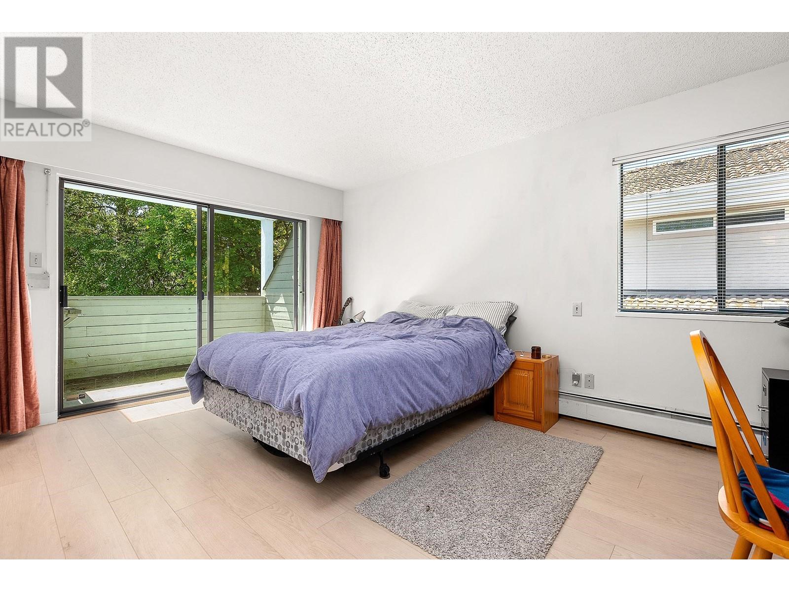 Photo 14 of 4316 W 2nd Avenue, Vancouver BC