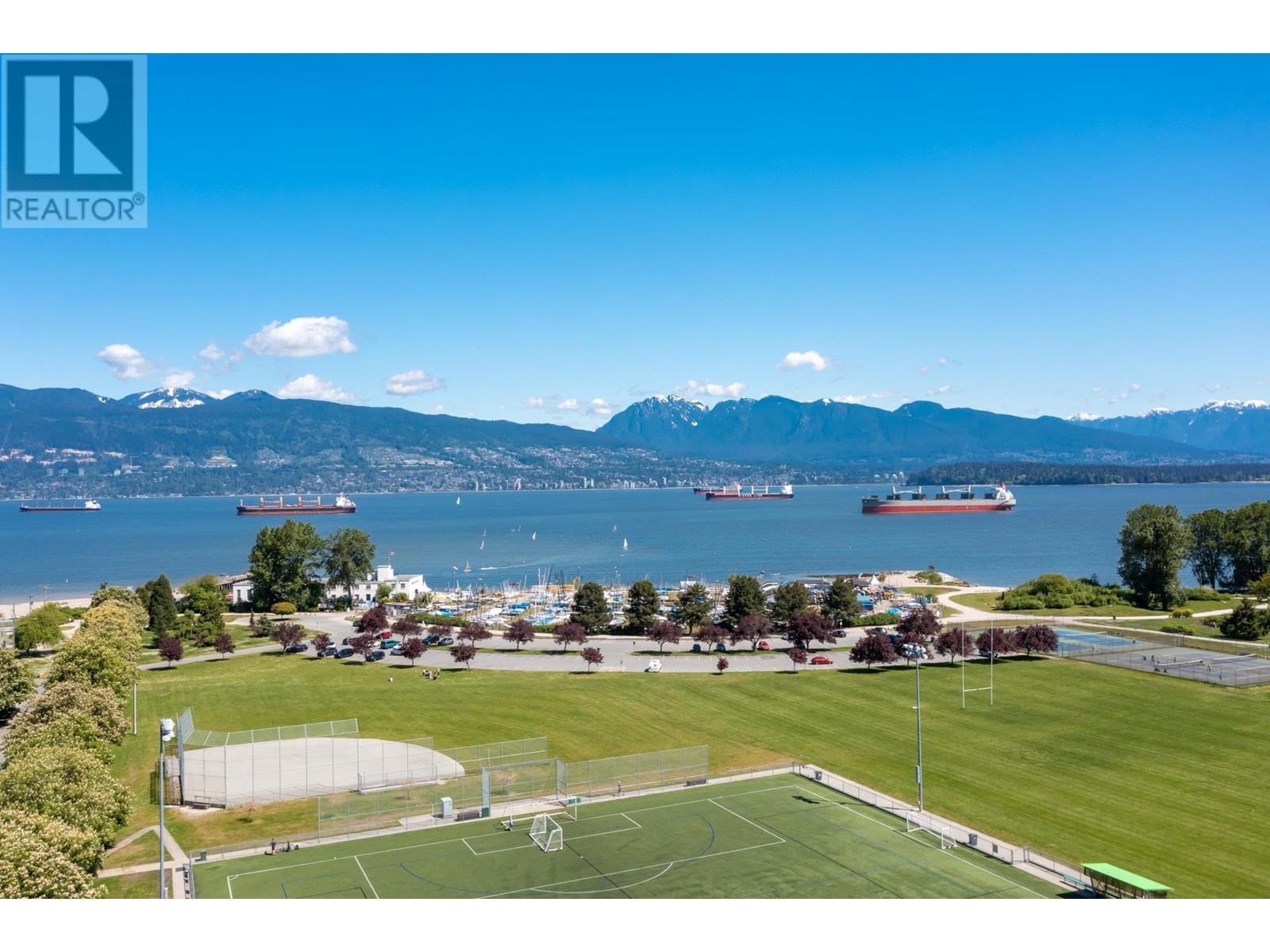 Photo 23 of 4316 W 2nd Avenue, Vancouver BC