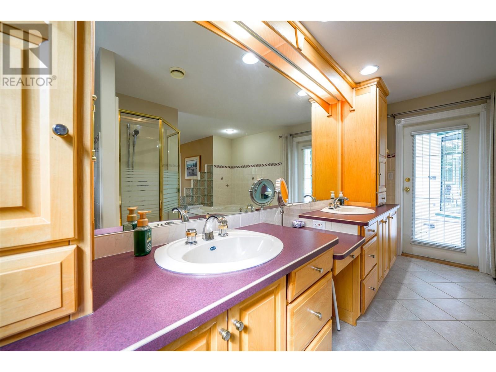 1176 Thomas-Hayes Road, Spallumcheen