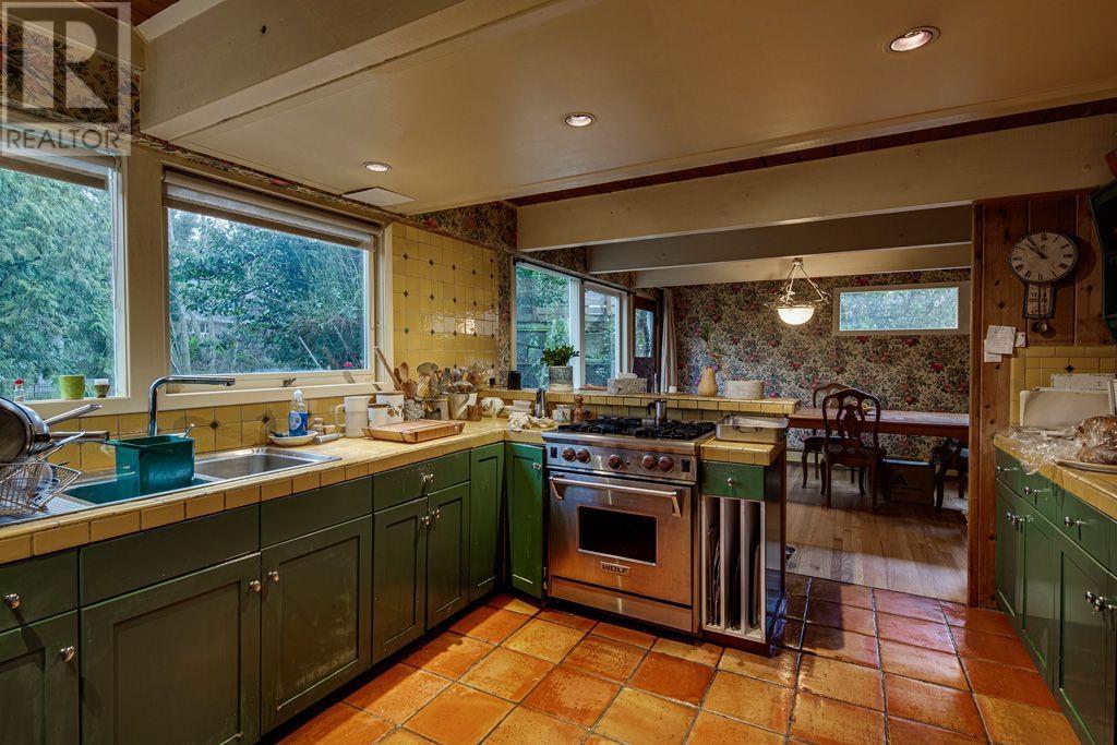1764 OTTAWA PLACE, West Vancouver real estate listing R2955812