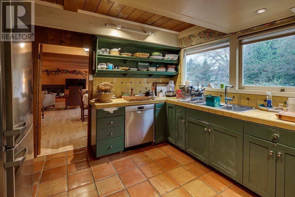 1764 OTTAWA PLACE, West Vancouver real estate listing R2955812