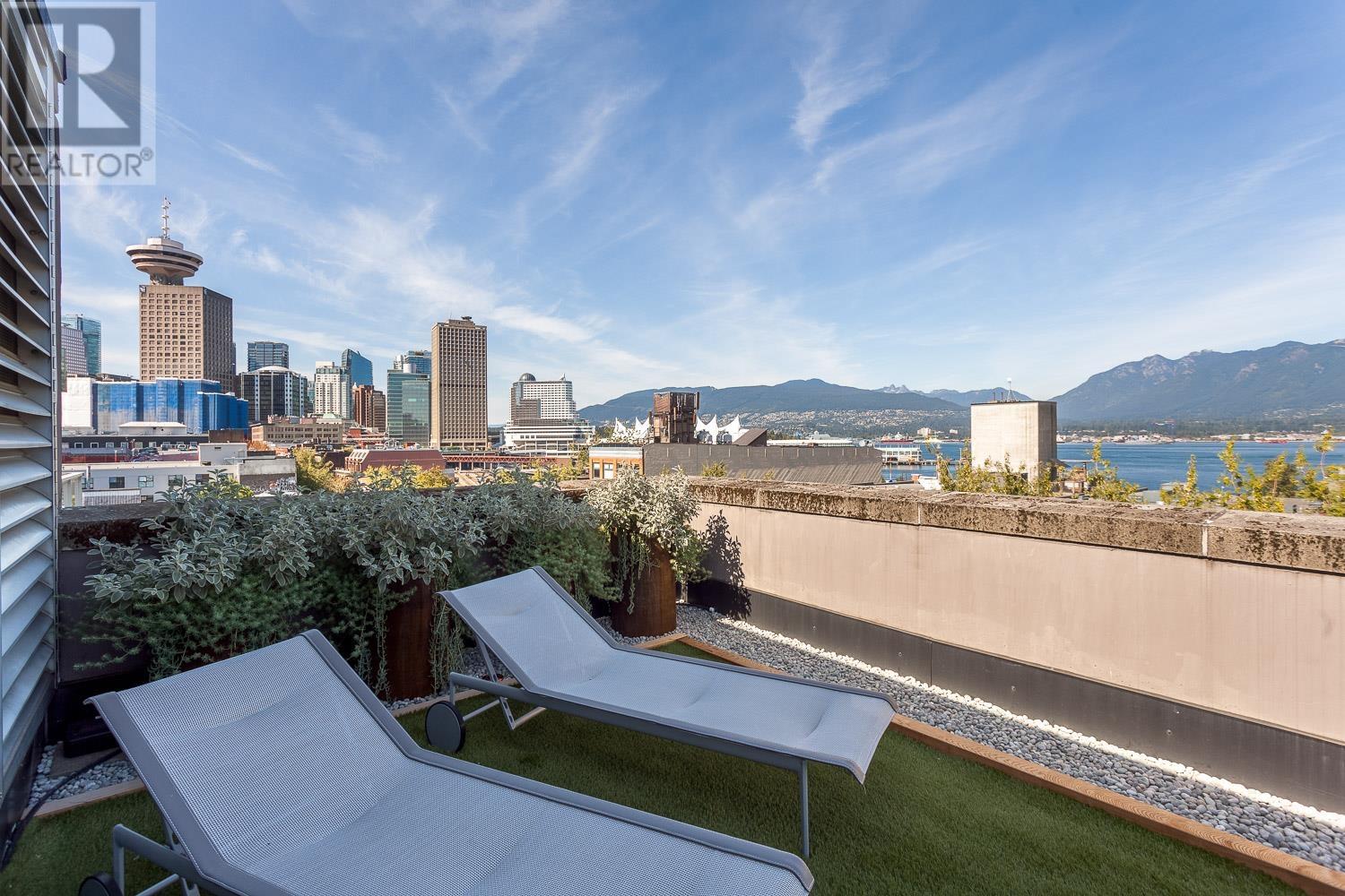 701 36 WATER STREET, Vancouver