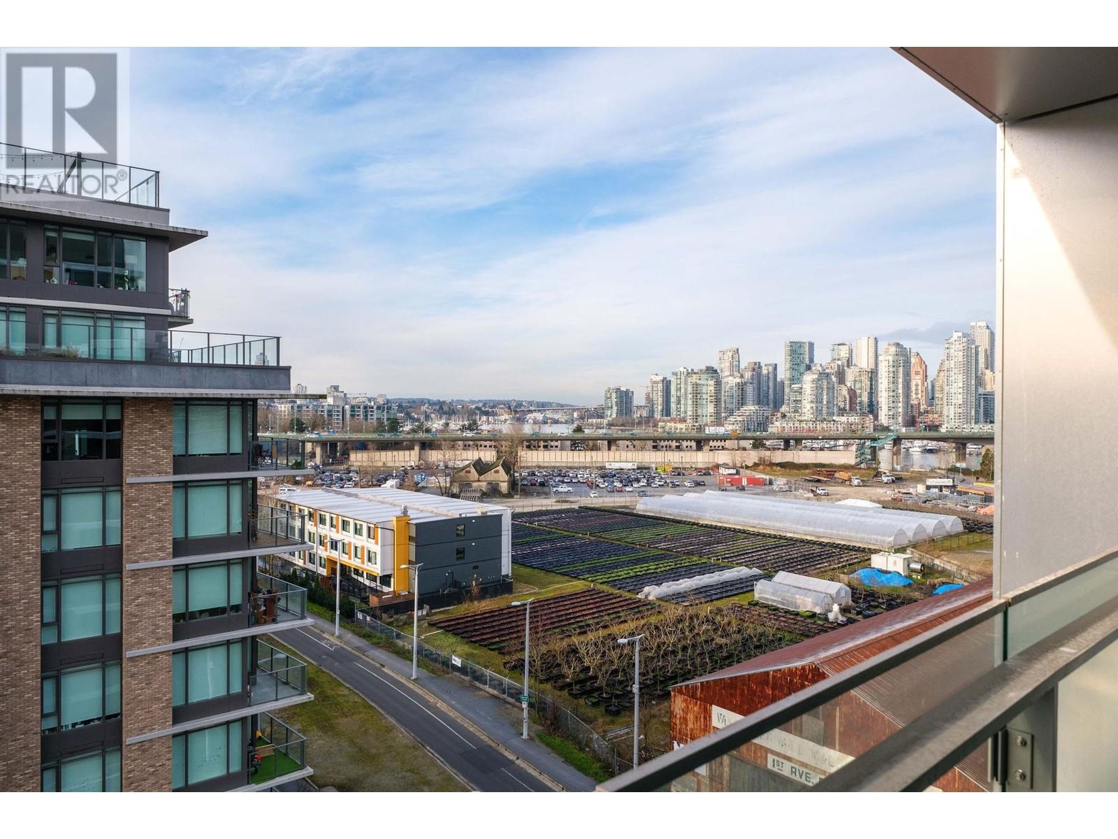Photo 22 of 905 1768 Cook Street, Vancouver BC