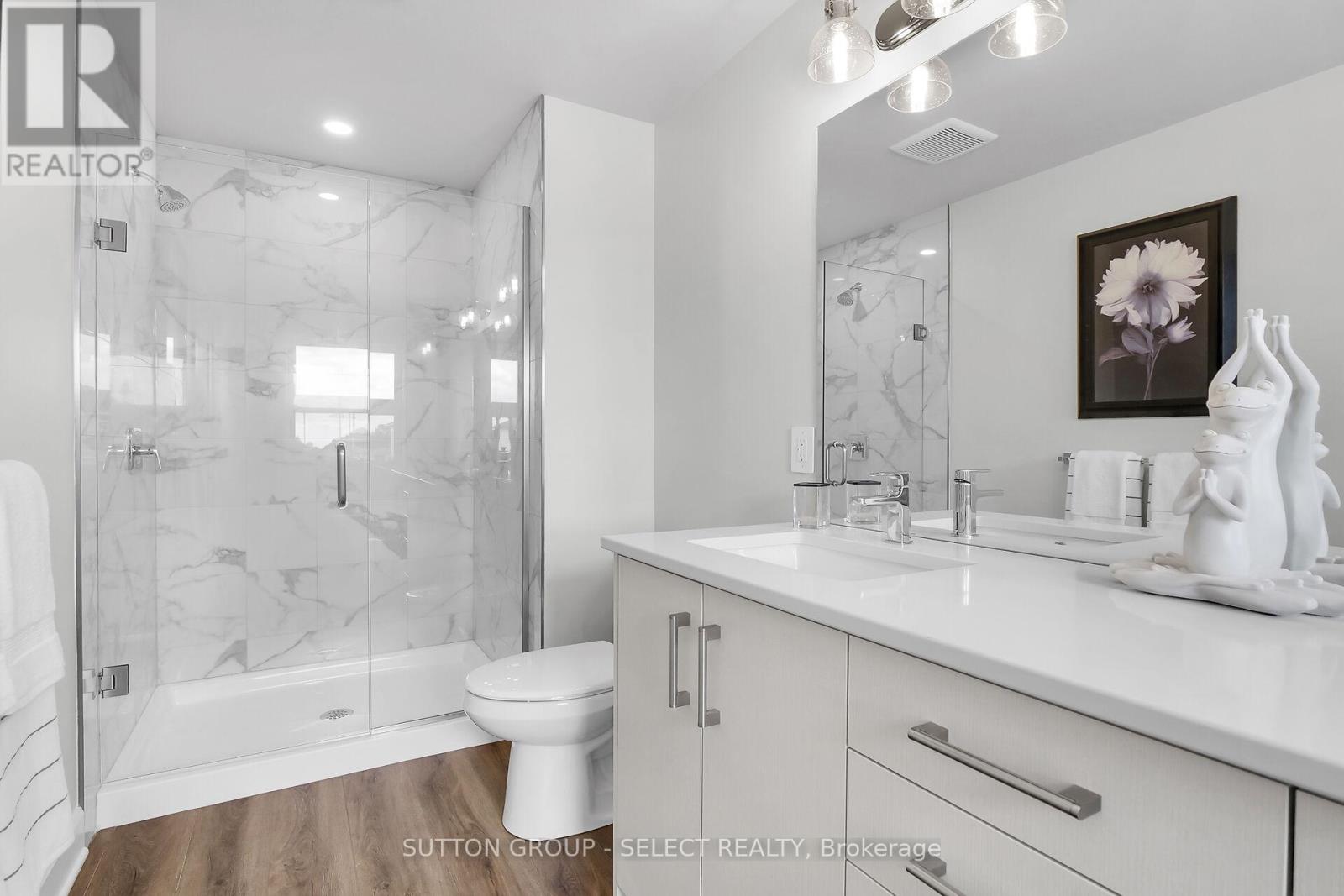 Photo 21 of 42 Lucas Road, St Thomas ON