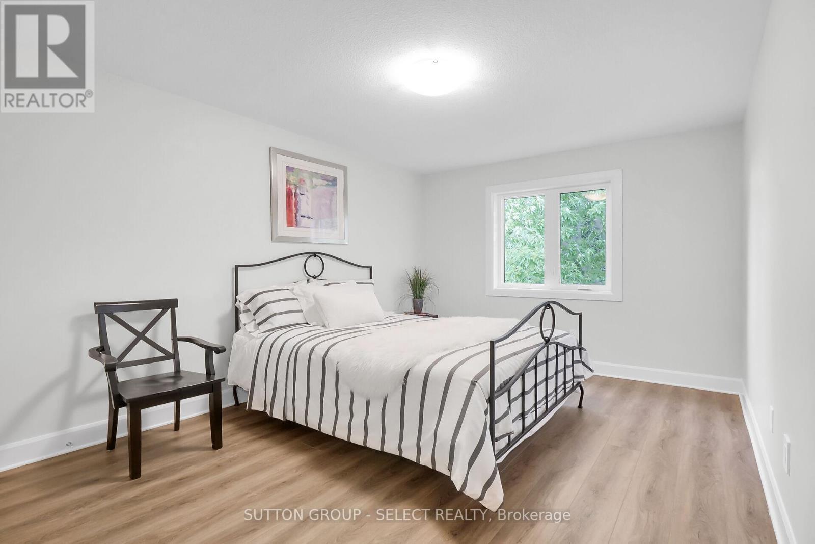 Photo 26 of 42 Lucas Road, St Thomas ON