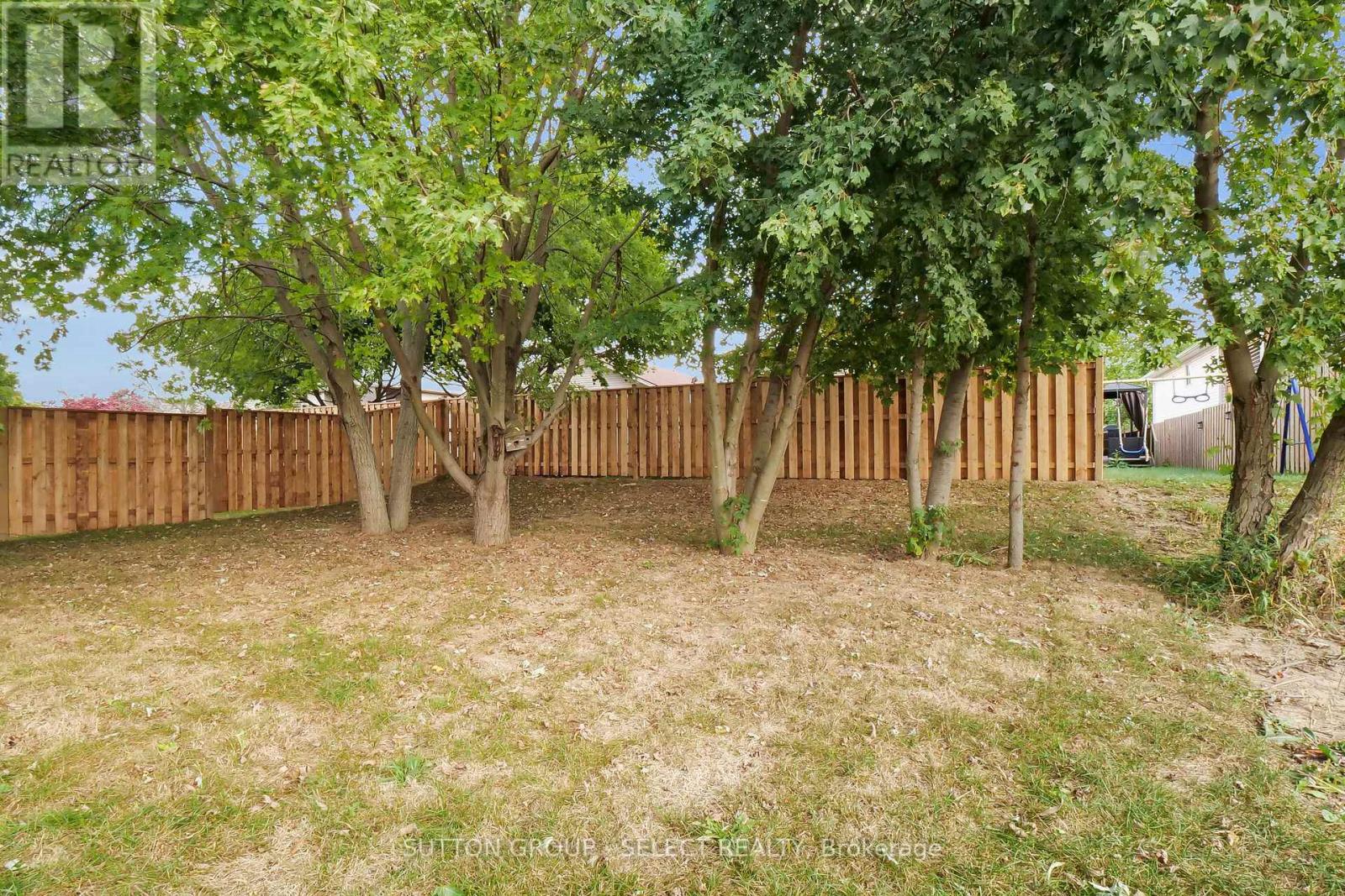 Photo 31 of 42 Lucas Road, St Thomas ON