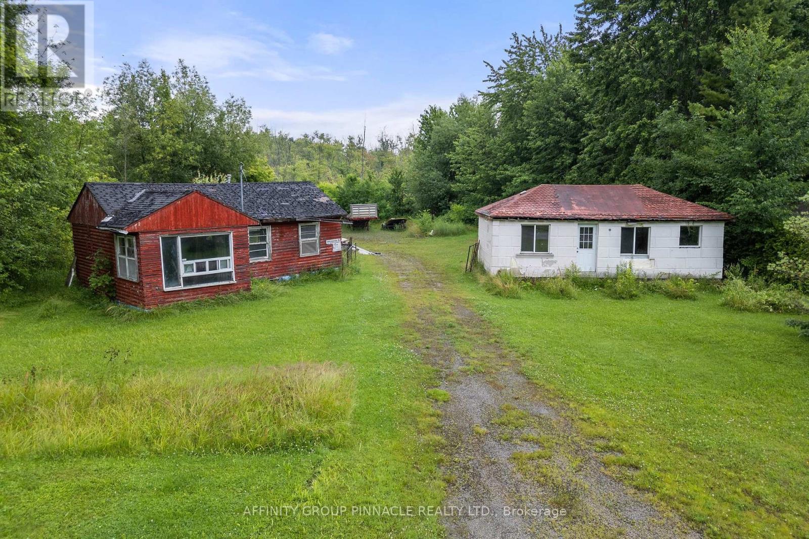 Photo 4 of 2 3 2559 Lakeshore Drive, Ramara ON