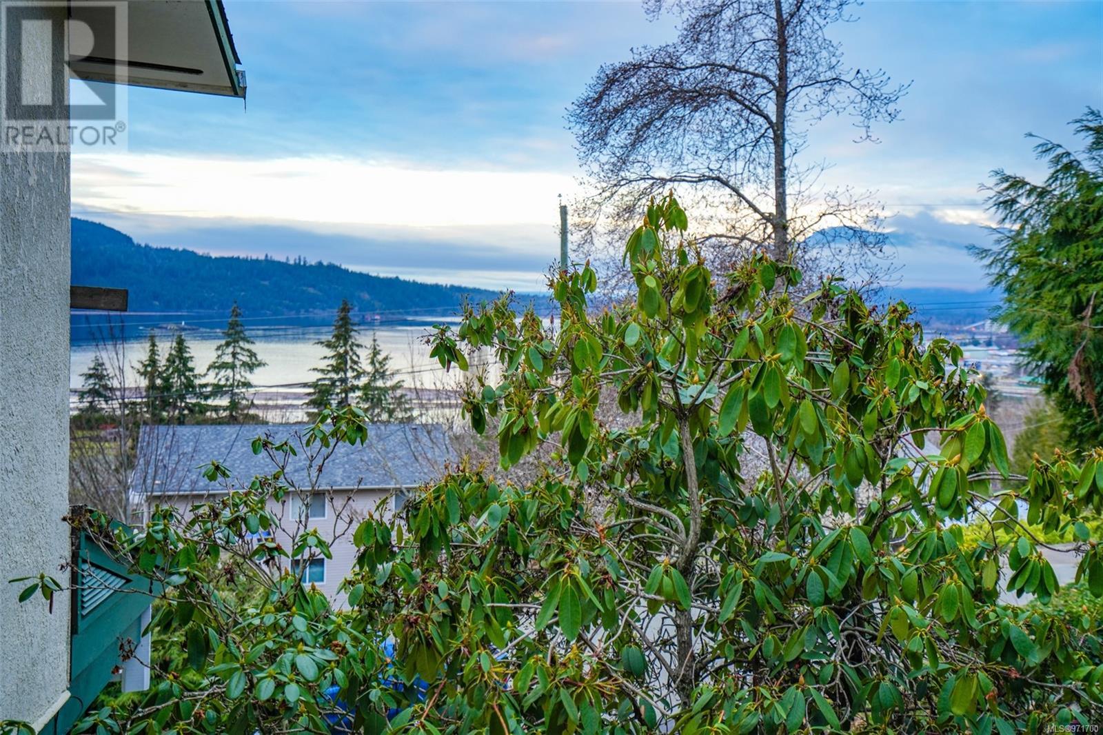 2209 Mallory Dr, Port Alberni real estate listing 971700