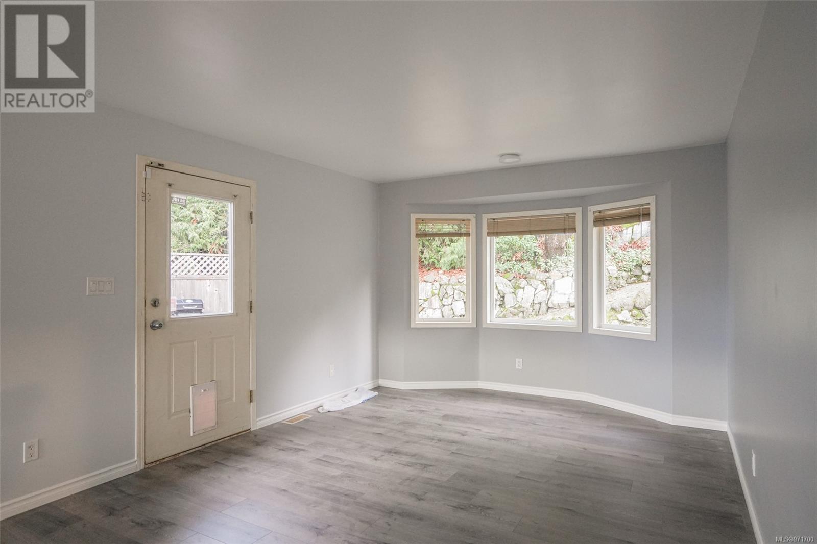2209 Mallory Dr, Port Alberni real estate listing 971700