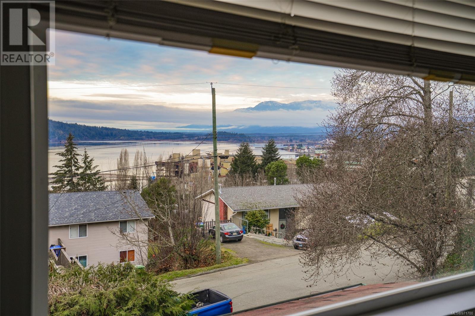 2209 Mallory Dr, Port Alberni real estate listing 971700