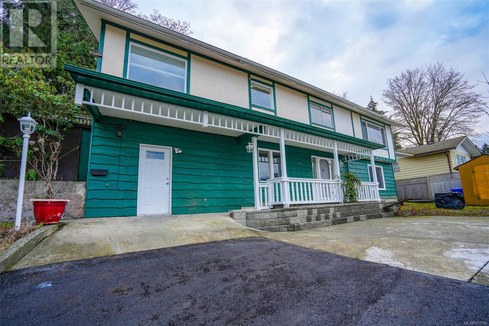 2209 Mallory Dr, Port Alberni real estate listing 971700