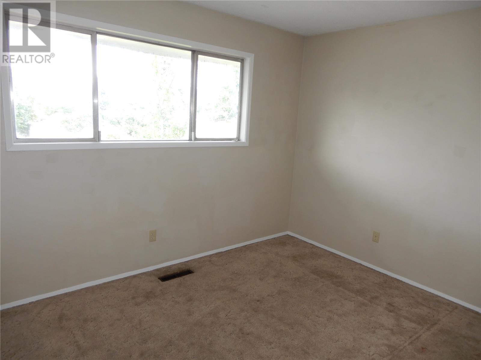  510-530 McCurdy Road, Kelowna