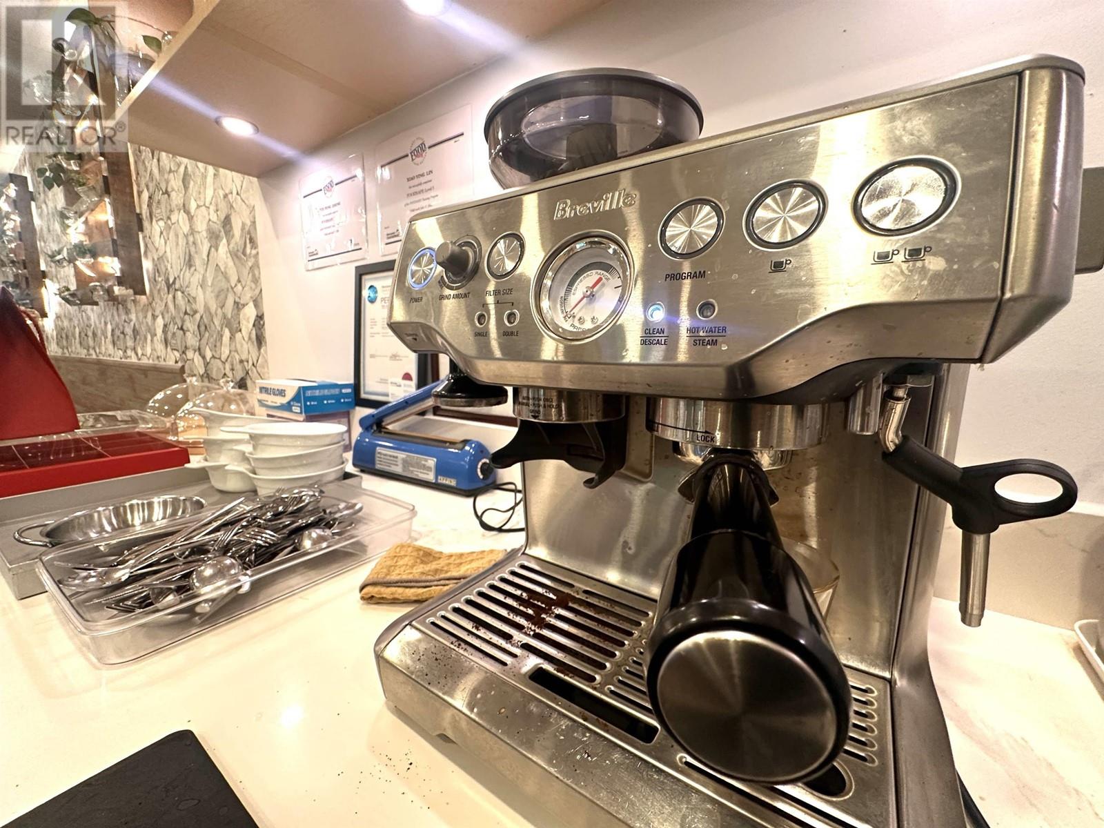 460 9100 BLUNDELL ROAD, Richmond