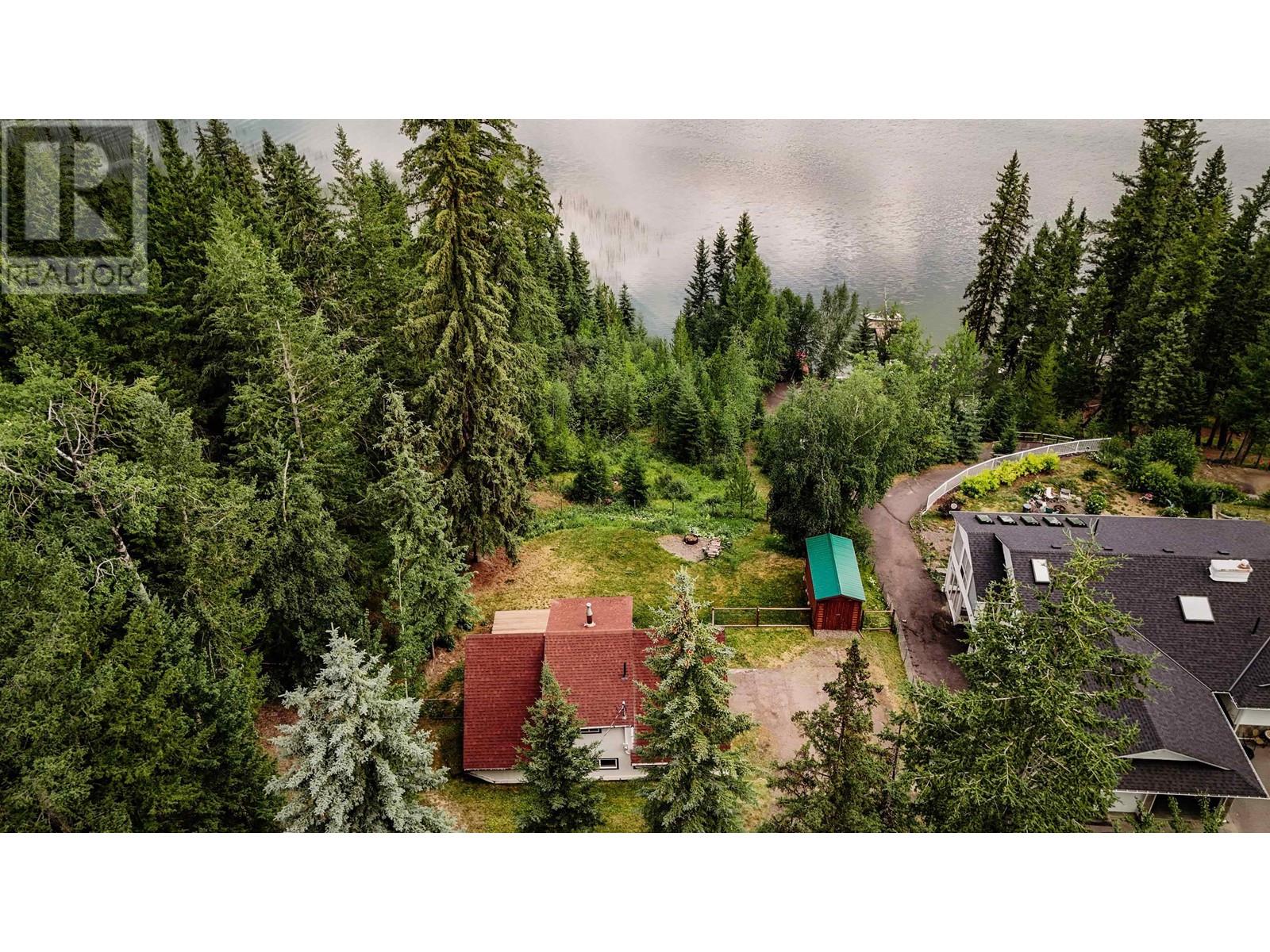 6263 MULLIGAN DRIVE, 100 Mile House