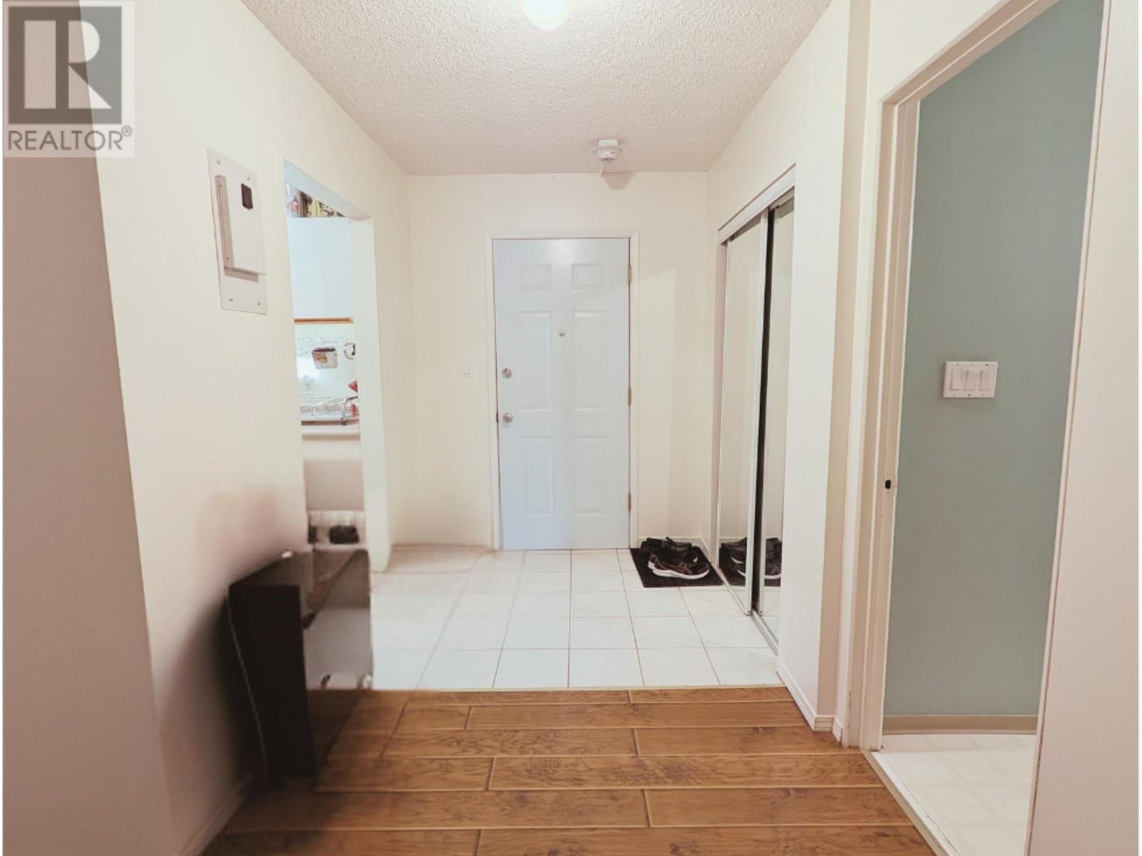 316 780 PREMIER STREET, North Vancouver real estate listing R2960069