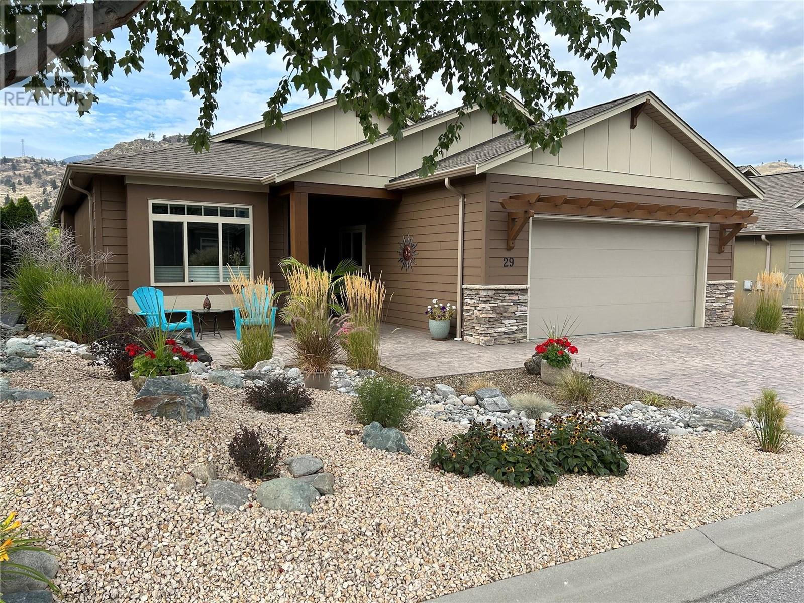 29 6833 Meadows Drive, Oliver
