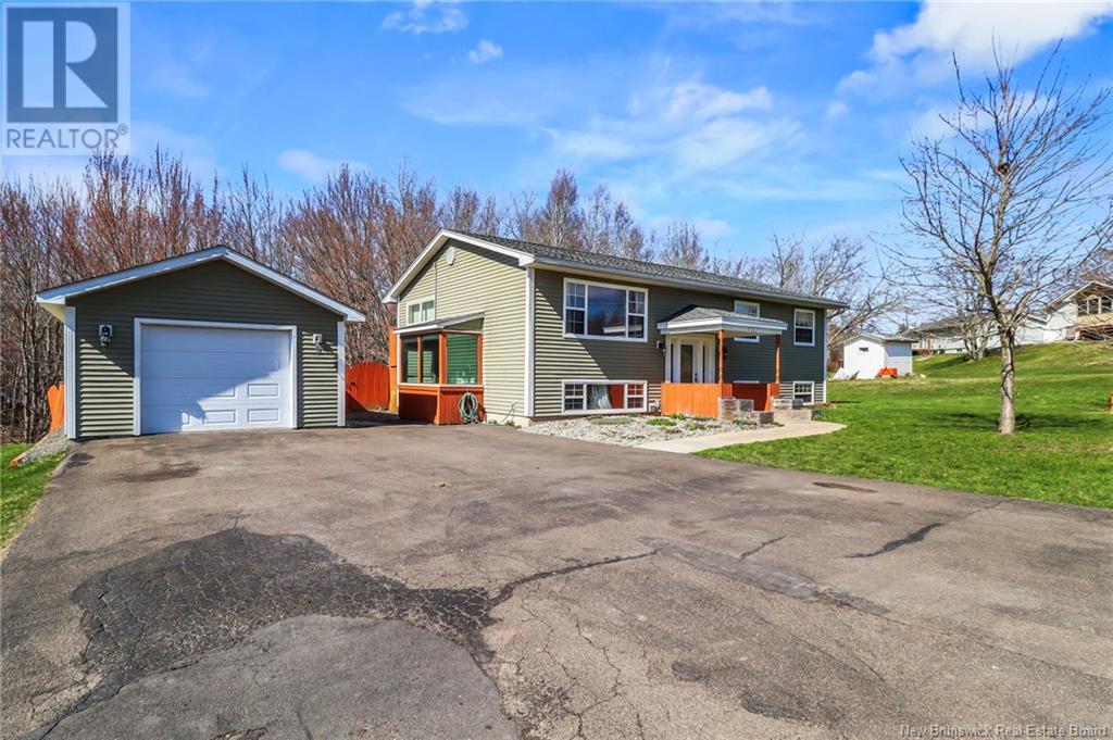Photo 4 of 312 Bayview Court, Dieppe NB