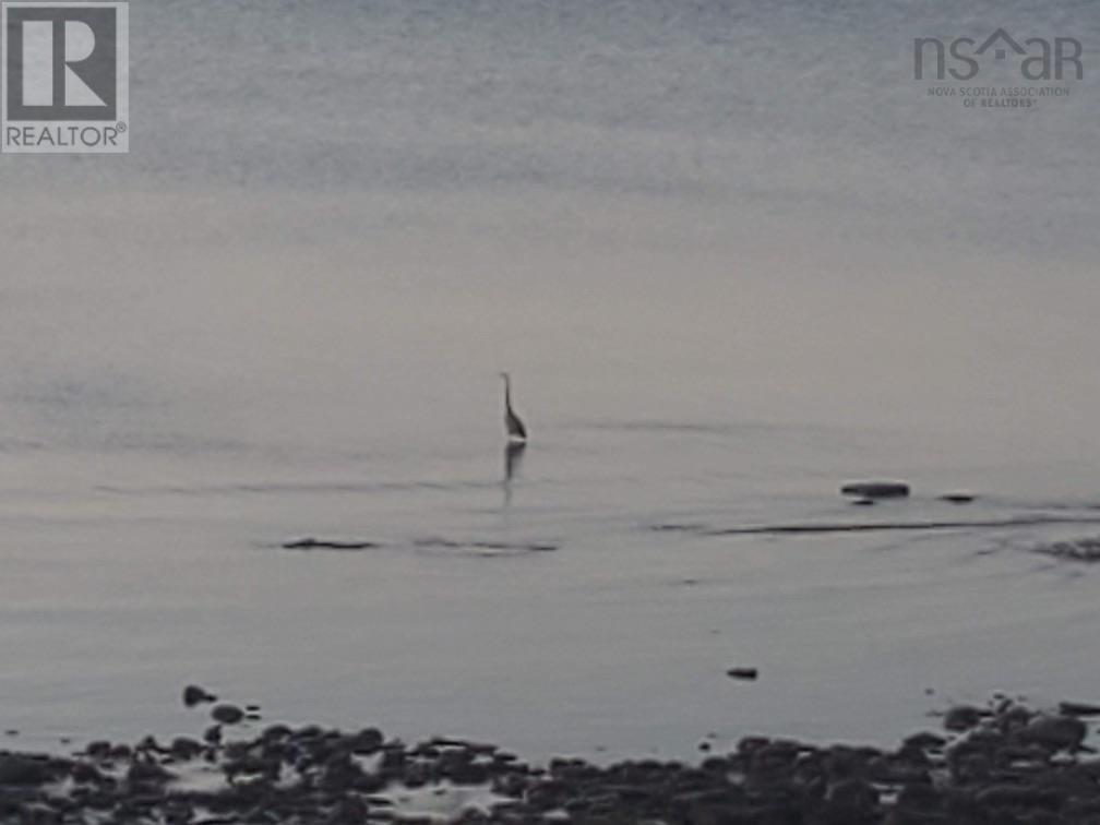 Property 18 of 18 of Shore Road