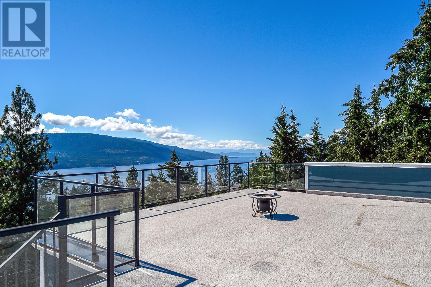  571 Mountain Drive, Vernon