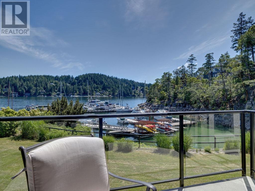 50 4622 SINCLAIR BAY ROAD, Egmont