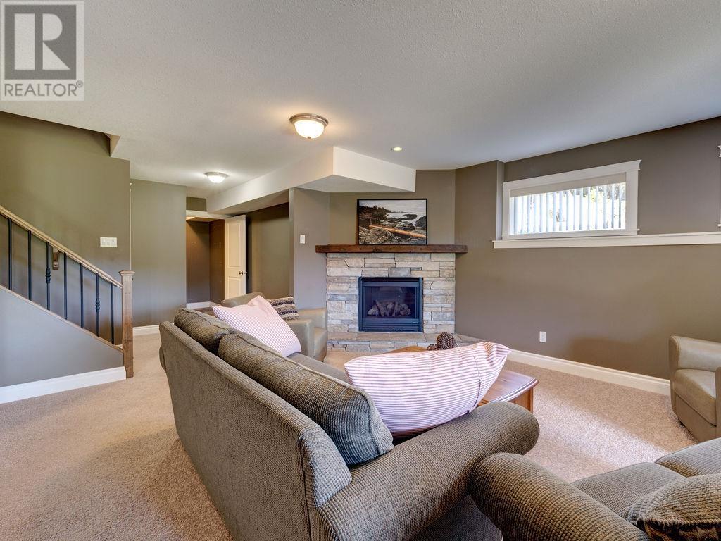 50 4622 SINCLAIR BAY ROAD, Egmont