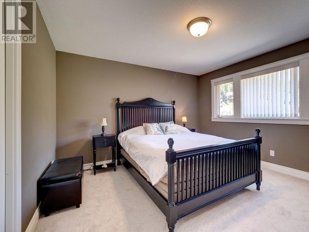 50 4622 SINCLAIR BAY ROAD, Egmont