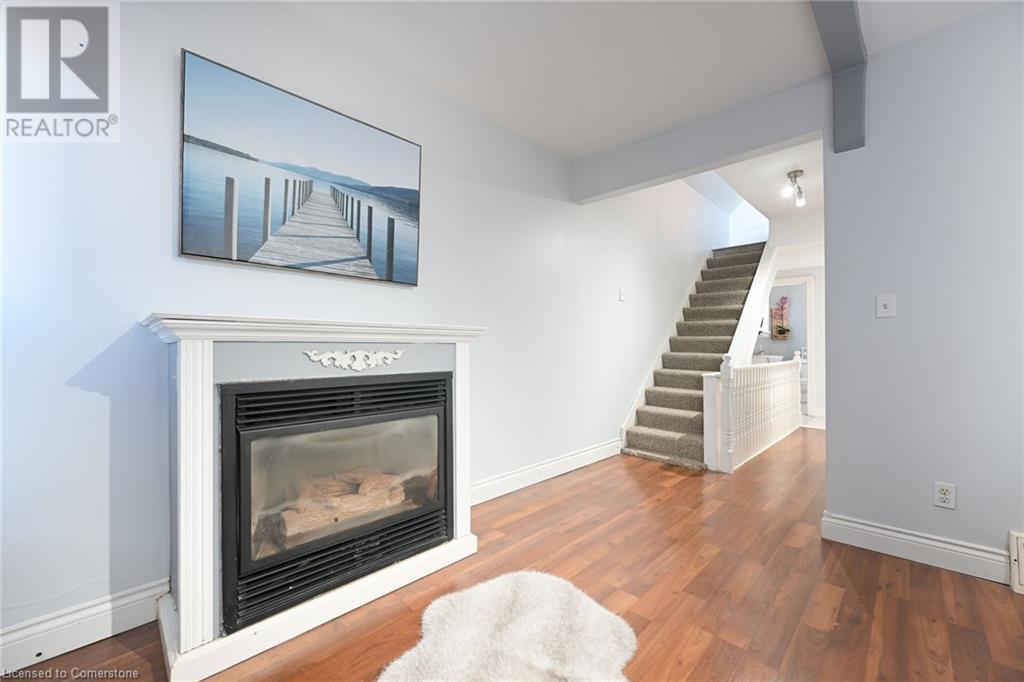 Photo 25 of 200 Kensington Avenue N, Hamilton ON