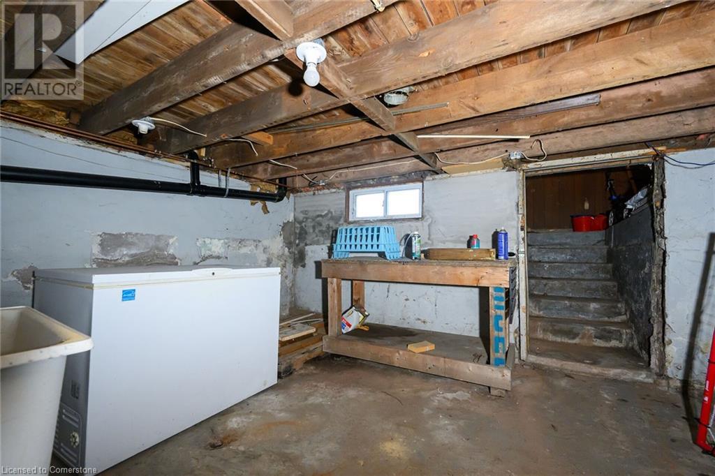 Photo 40 of 200 Kensington Avenue N, Hamilton ON